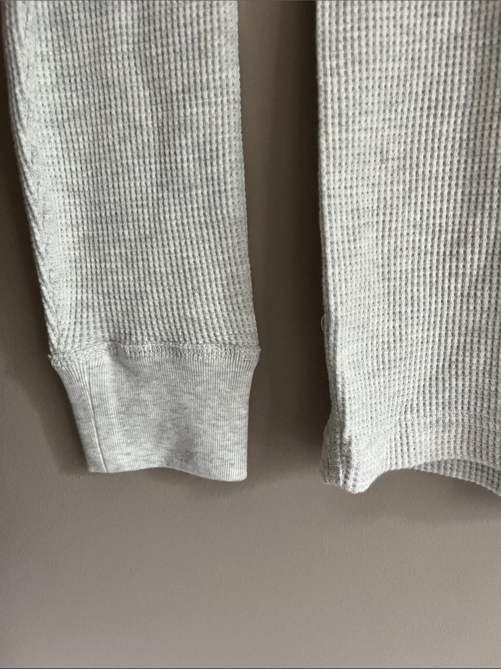 J Crew Light Grey Long-Sleeve Thermal Henley size medium